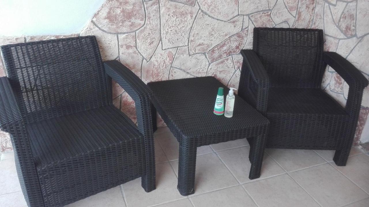 Da Mario & Marianna Apartment Campanedda ภายนอก รูปภาพ