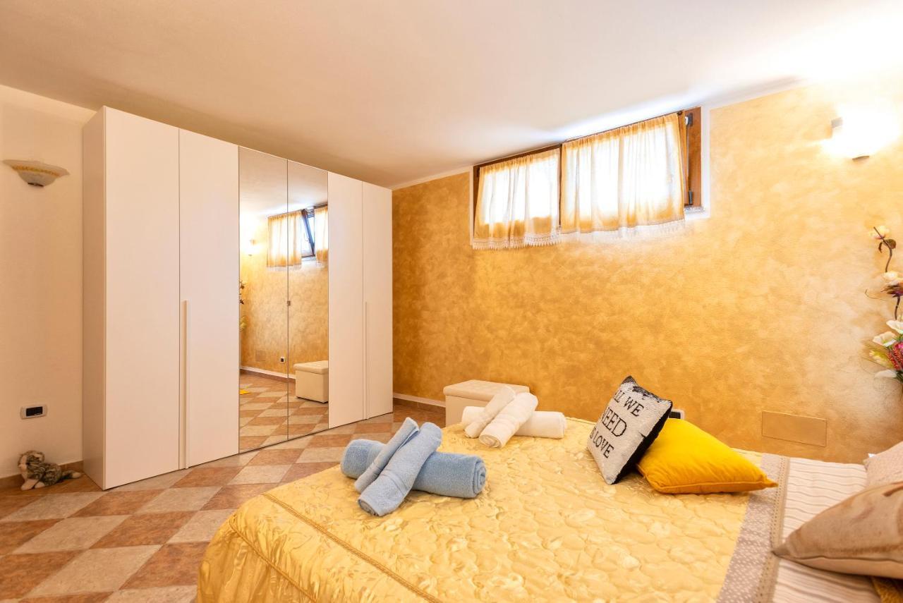 Da Mario & Marianna Apartment Campanedda ภายนอก รูปภาพ