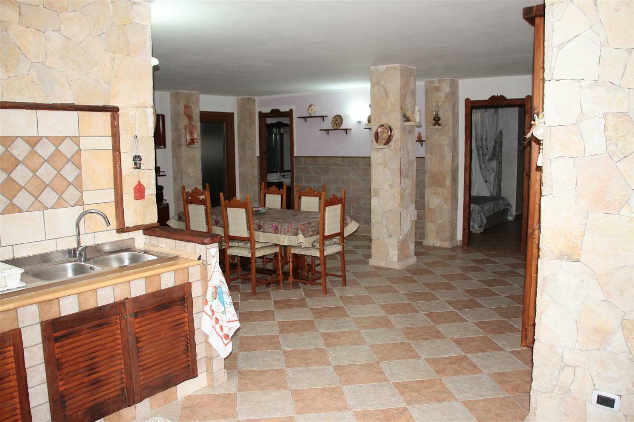 Da Mario & Marianna Apartment Campanedda ภายนอก รูปภาพ